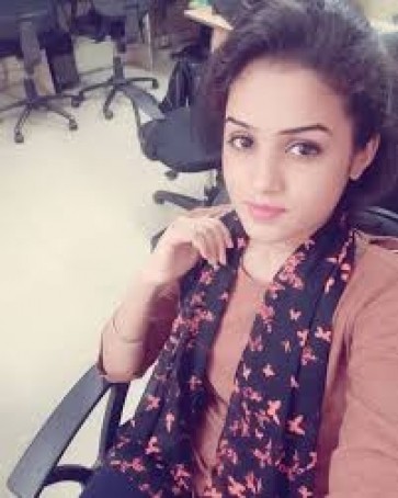 Sweet Mahi , 20, India