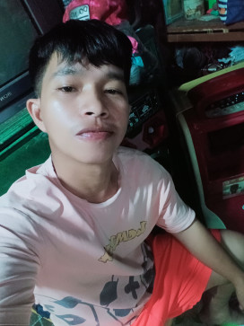 Cute Daw Po, 18, Philippines