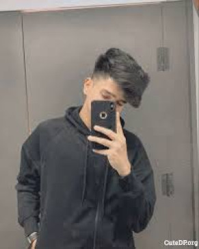 Its_Shourya, 21, India