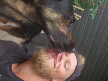 TheRoofer, 30, Canada