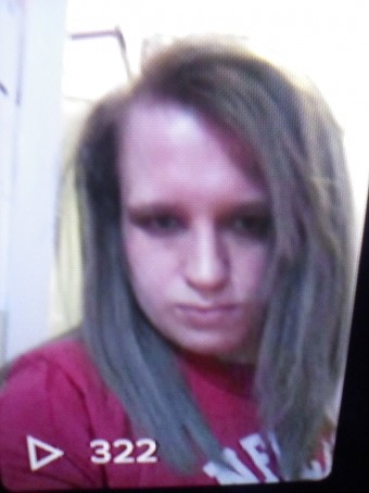 Louisa, 29, United Kingdom