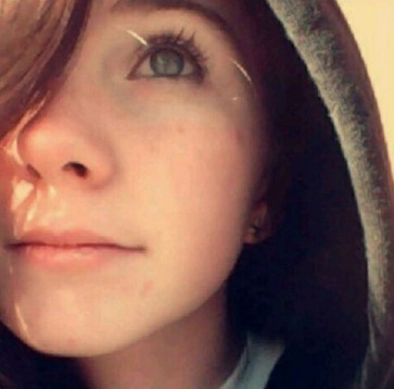 EmilySvan2010, 18, Sweden