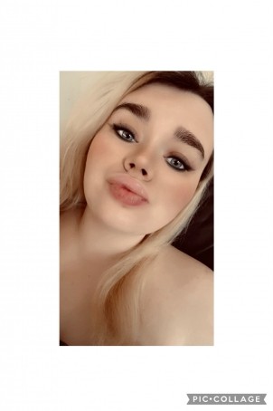 Luna, 25, United Kingdom