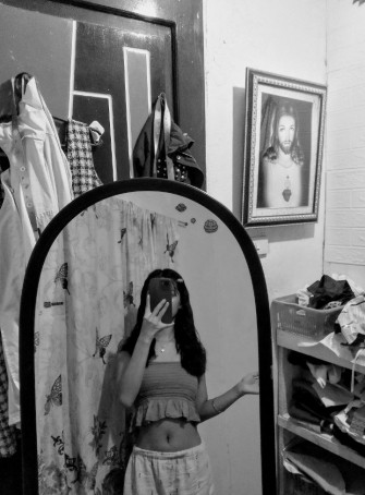 Yumi18, 18, Philippines