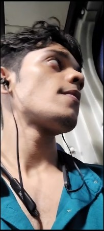 Mayur Kamat, 21, India