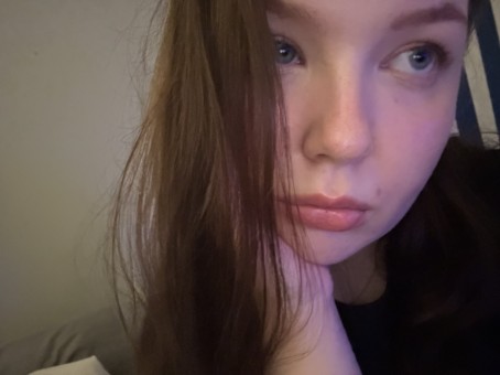 Emilia, 19, Finland