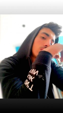 Rekik Anas, 18, Tunisia