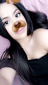 Betti, 25, United States