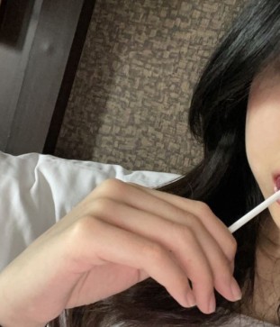 Lia, 18, Philippines