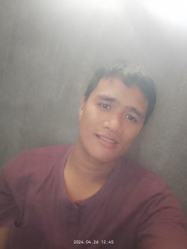 Aries Flores, 18, Philippines