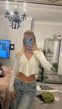 Keira, 18, United Kingdom