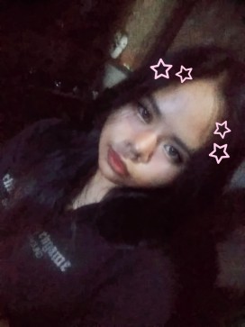 Luh, 18, Philippines