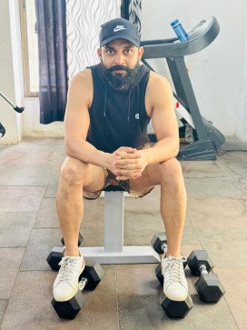 NIKHIL SINGH, 34, India