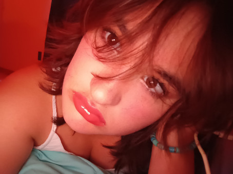 Lily, 18, United States