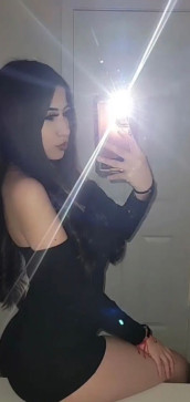 Victoria, 19, United States