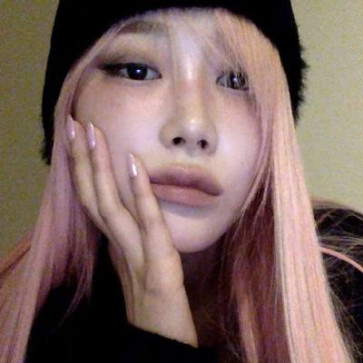 Ginna Loser, 24, South Korea