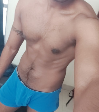 Cyangreen, 24, India