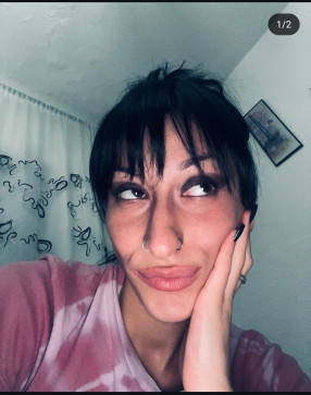 Helen2003, 22, Greece