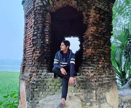 Rakib, 18, Bangladesh
