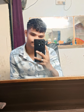 Vishal Pandey, 18, India