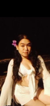 Mary, 21, Philippines
