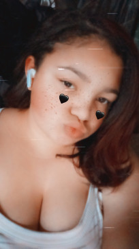 Kiki, 18, United States