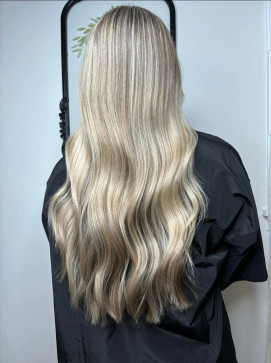 A, 18, United States