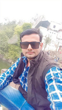 Jitendra Bharti, 30, India