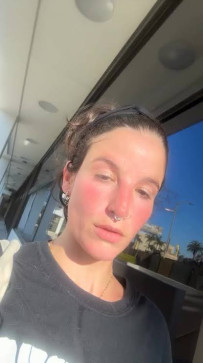 Official Lora, 30, Australia