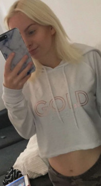 Janniina, 24, Finland