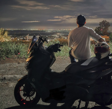 Vanz, 30, Philippines