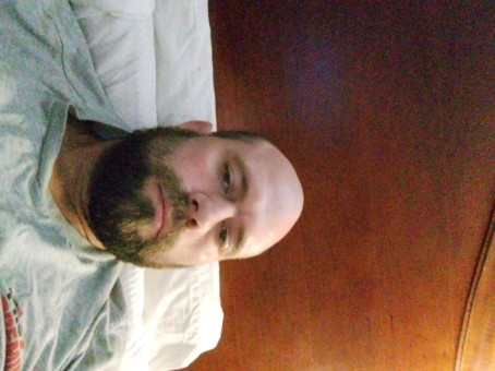 Chris W, 32, United States