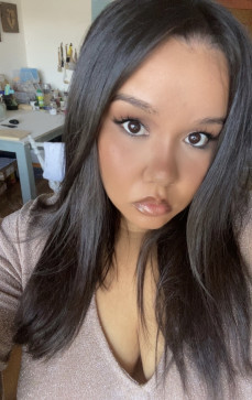 Nina, 24, South Africa