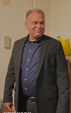 Mercuru, 50, United States