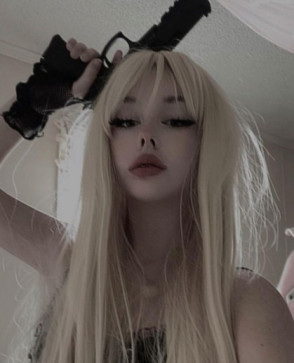 Koraline, 18, United States