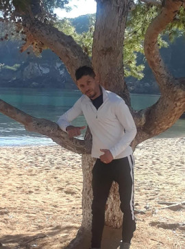 Billal Ezzedami, 33, Algeria