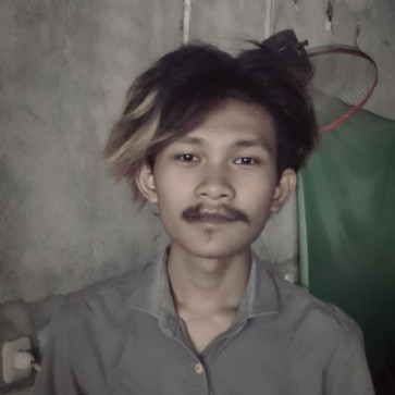 Aqib, 25, Indonesia