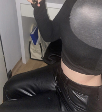 Cuteysee, 18, Germany