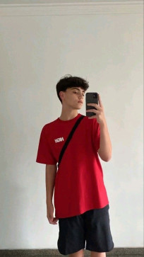 Leonn, 18, United States