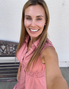 Linda Raven, 42, United States