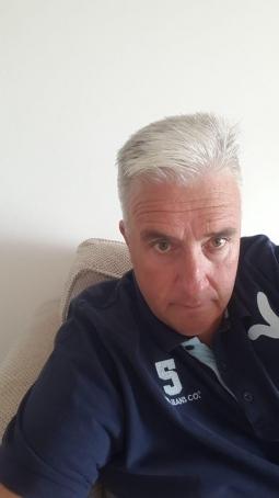 Simon 51, 51, United Kingdom