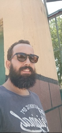 Ramo Omar, 42, Algeria