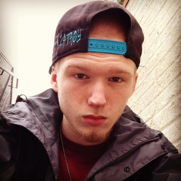 Xander, 99, United States