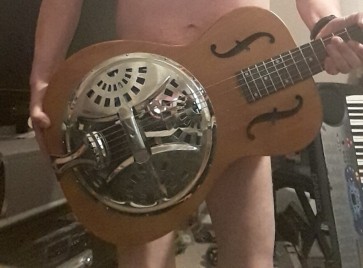 Handyman, 40, United Kingdom