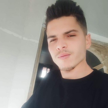 Yassin, 26, Tunisia