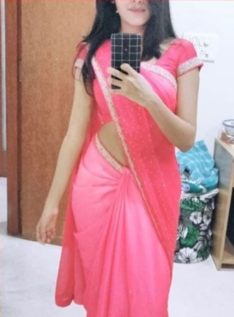 Milli Shrivastava, 20, India