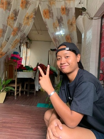 BEBAY, 19, Philippines