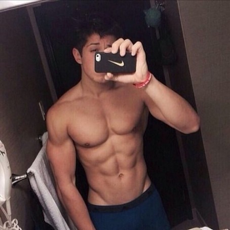 Bentley Peterson , 20, United States