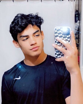 Kazzzz, 23, United Kingdom