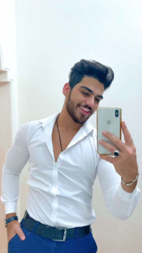 SomethingCasual, 24, India